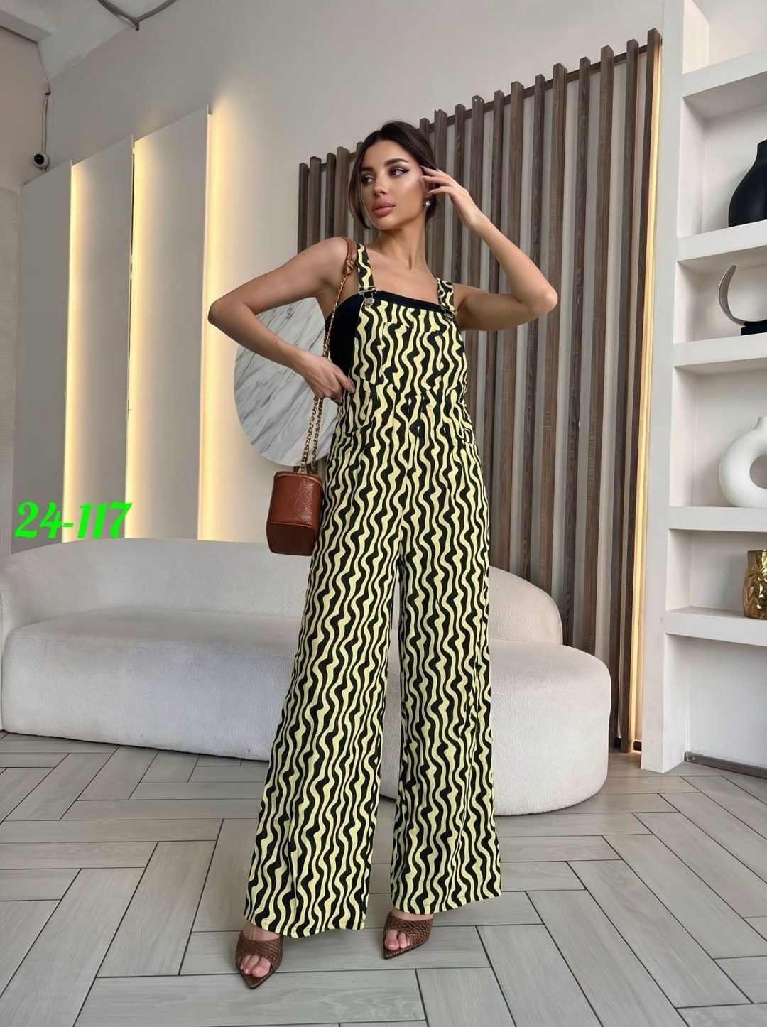 женские комбинезоны,костюм женский,штаны женские,брюки с принтом,брючный комбинезон женский