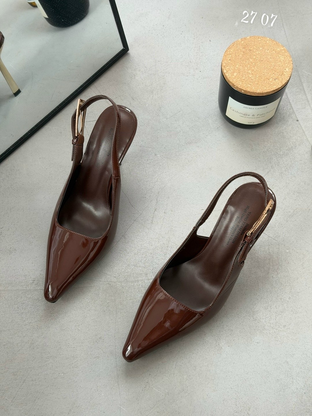 женские туфли лодочки,,женские туфли-лодочки из лакированной кожи на высоком каблуке,каблуки туфли, на каблуках