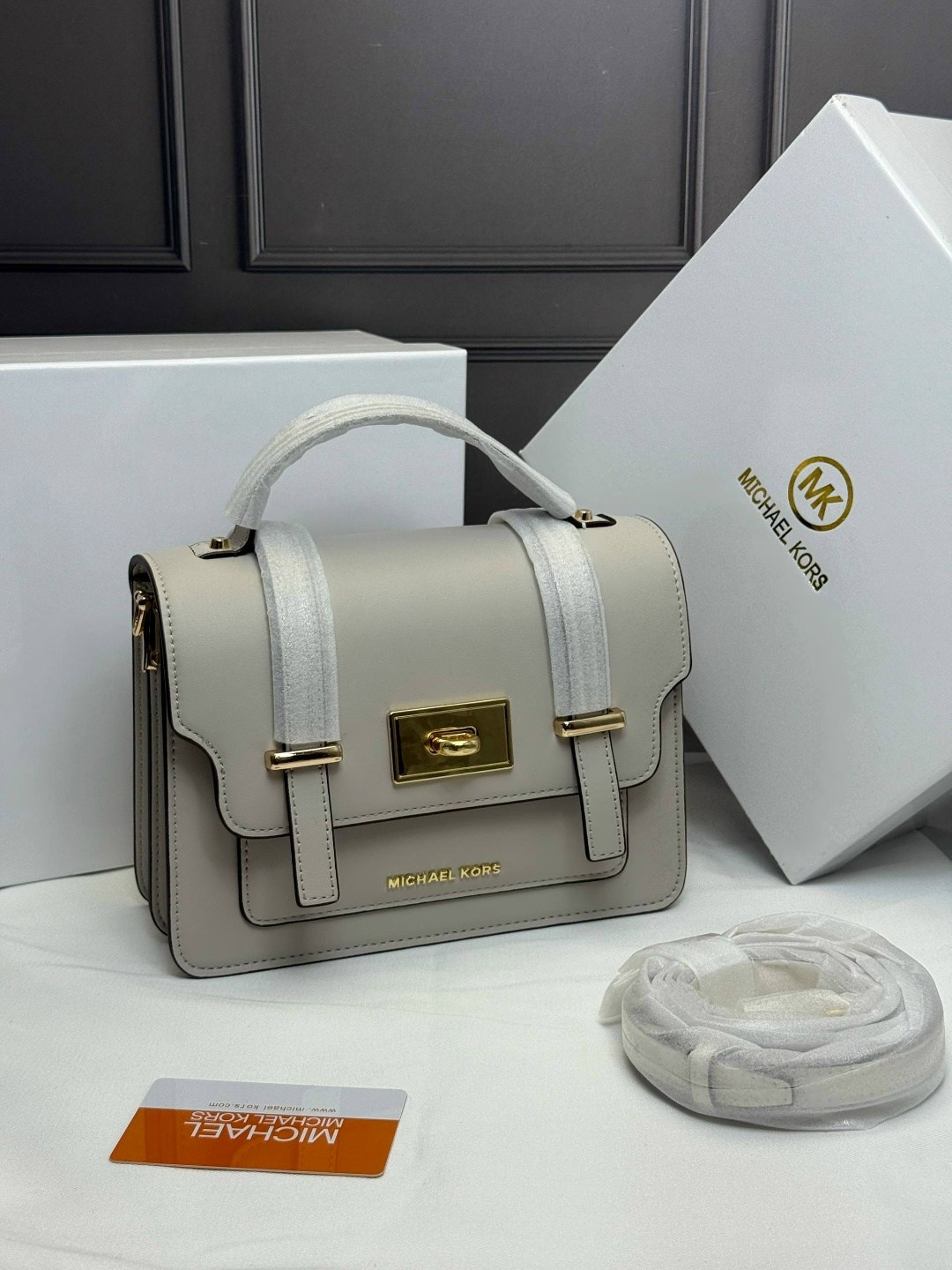 сумка женская michael kors,сумка michael kors,сумка женская michael kors оригинал,сумка женская michael kors кожаная,женская сумка на плечо michael kors