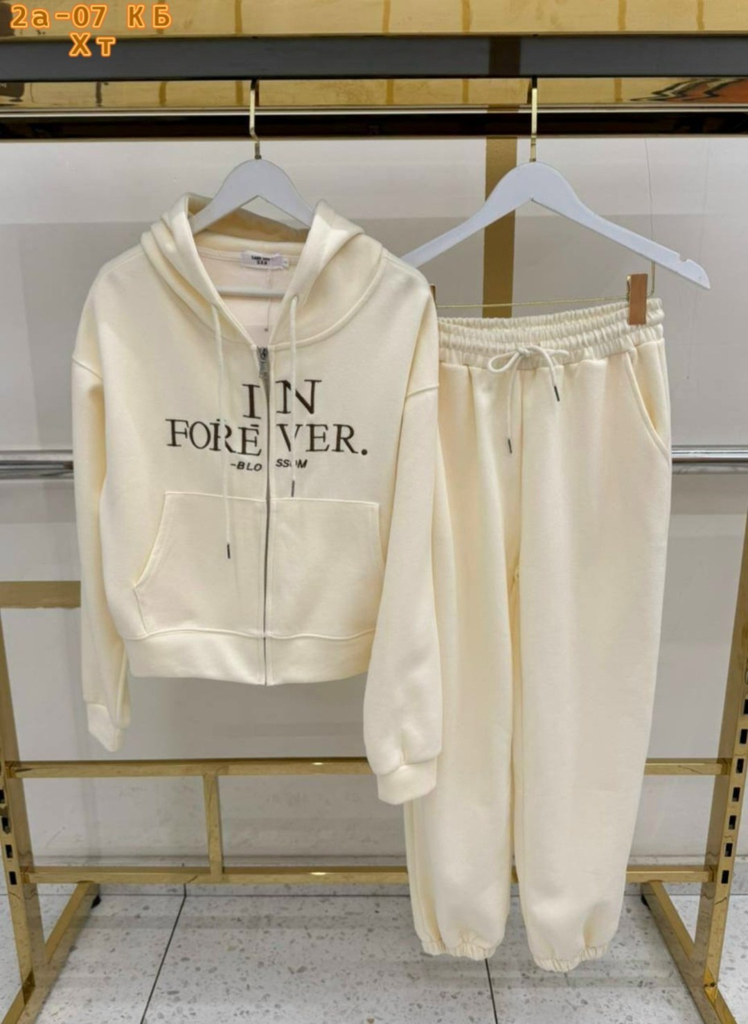 костюм спортивный женский,костюм спортивный,костюм женские спортивные костюмы,костюм спортивный женские спортивные костюмы,спортивный костюм спортивные костюмы