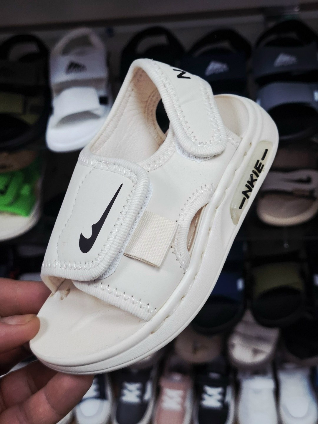 детские сандалии,сандалии спортивные,сандалии,детские сандали,спортивные босоножки