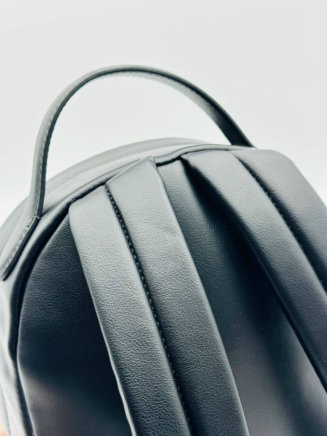 рюкзак karl lagerfeld,рюкзак karl lagerfeld женский,рюкзак karl lagerfeld рюкзак,рюкзак карл лагерфельд женский,рюкзак женский кожаный лагерфельд