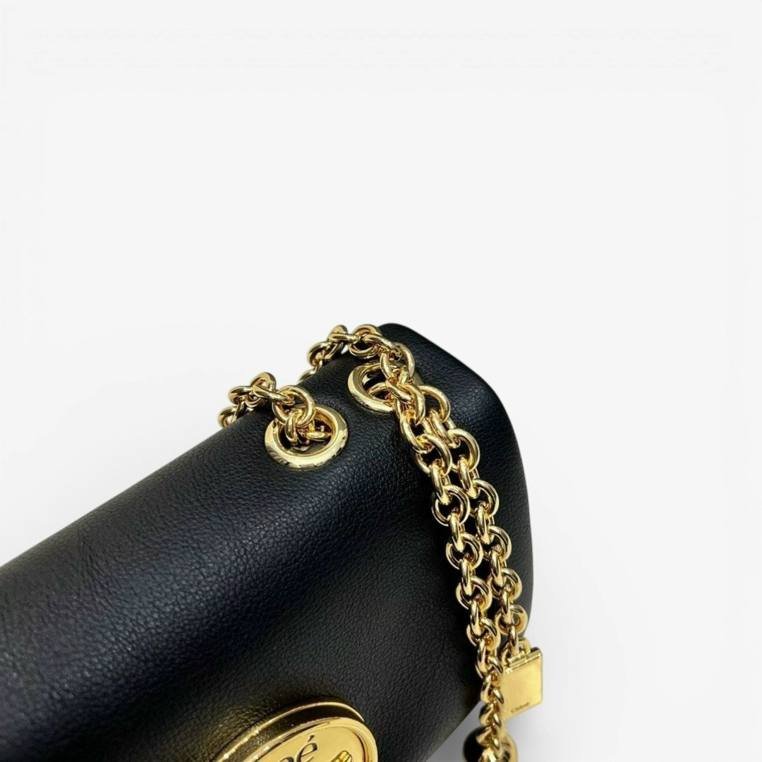 versace сумка,versace сумка через плечо с декором la medusa черный,клатч версаче,versace клатч,сумка через плечо versace