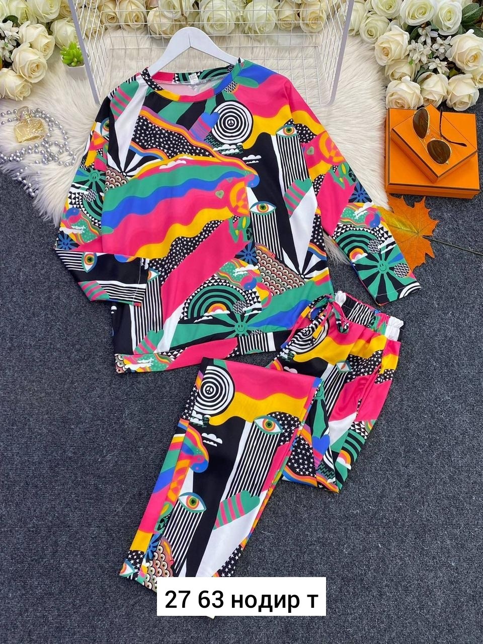 женские спортивные костюмы,женский спортивный костюм из полиэстера,спортивный костюм одежда,спортивные костюм,модные спортивные костюмы