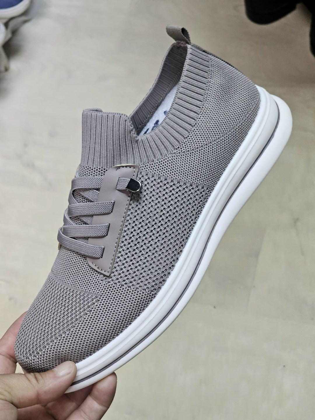 ,мужские повседневные кроссовки,кроссовки модные мужские,мужская спортивная ,летняя мужская