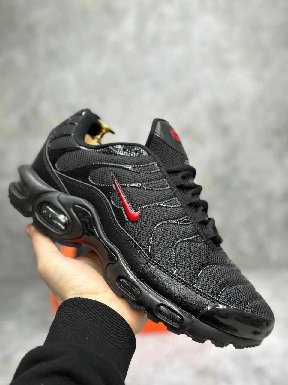 кроссовки nike air max plus tn,nike air max tn plus black,nike air max plus tn,кроссовки мужские nike air max plus,мужские кроссовки nike air max tn plus