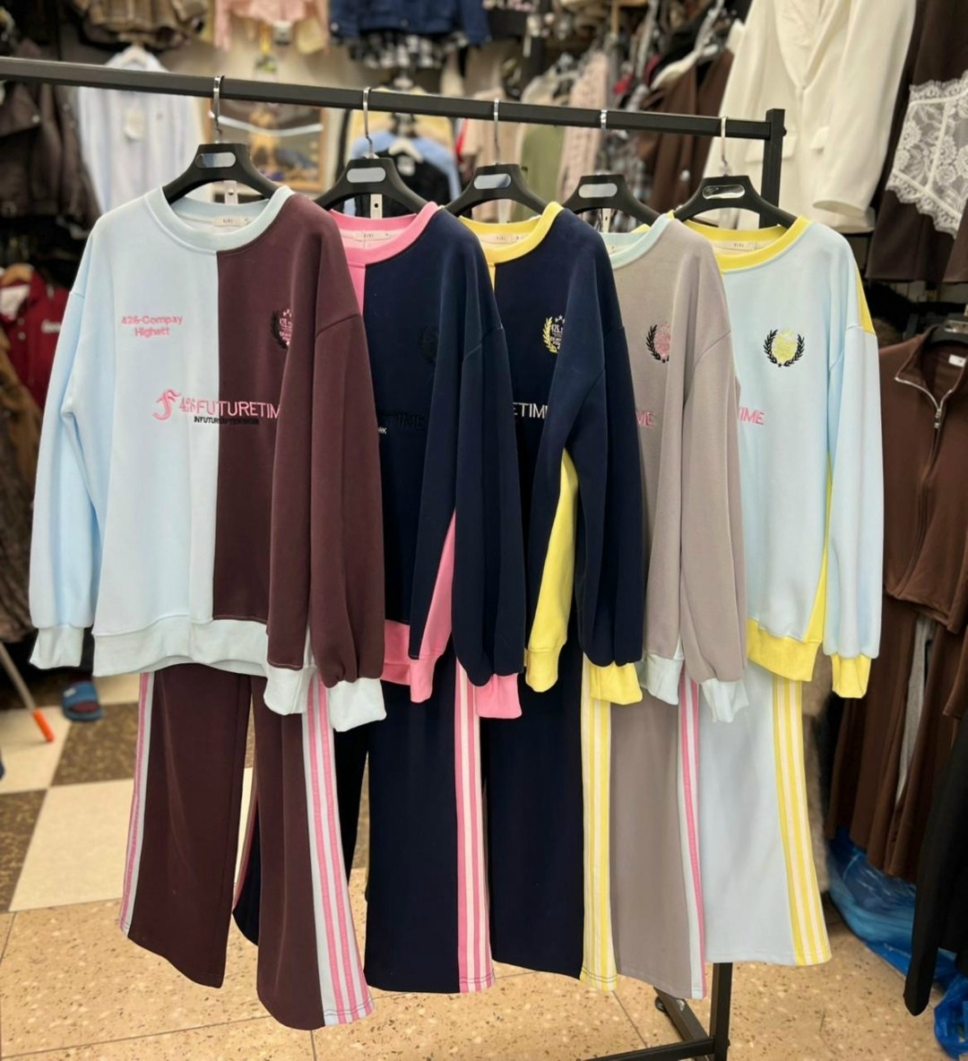 спортивные костюмы женские,спортивные костюмы,спортивные костюмы двойка,спортивные костюмы ,спортивный костюм спортивные костюмы