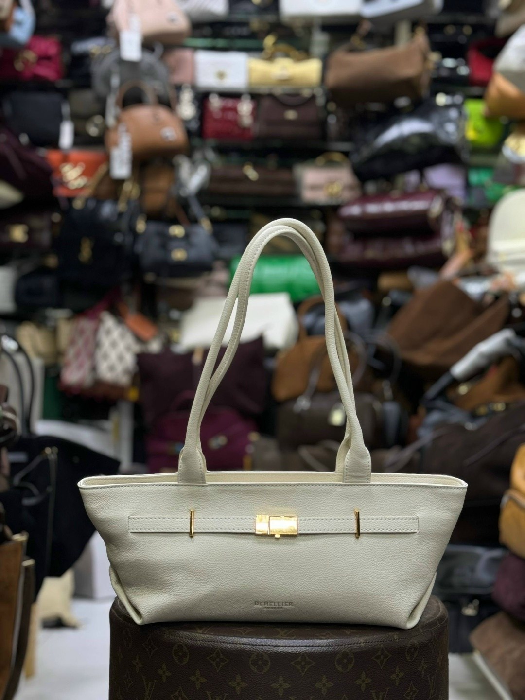 сумка,сумка женская,модная сумка,прада сумка женская,сумка классическая средняя