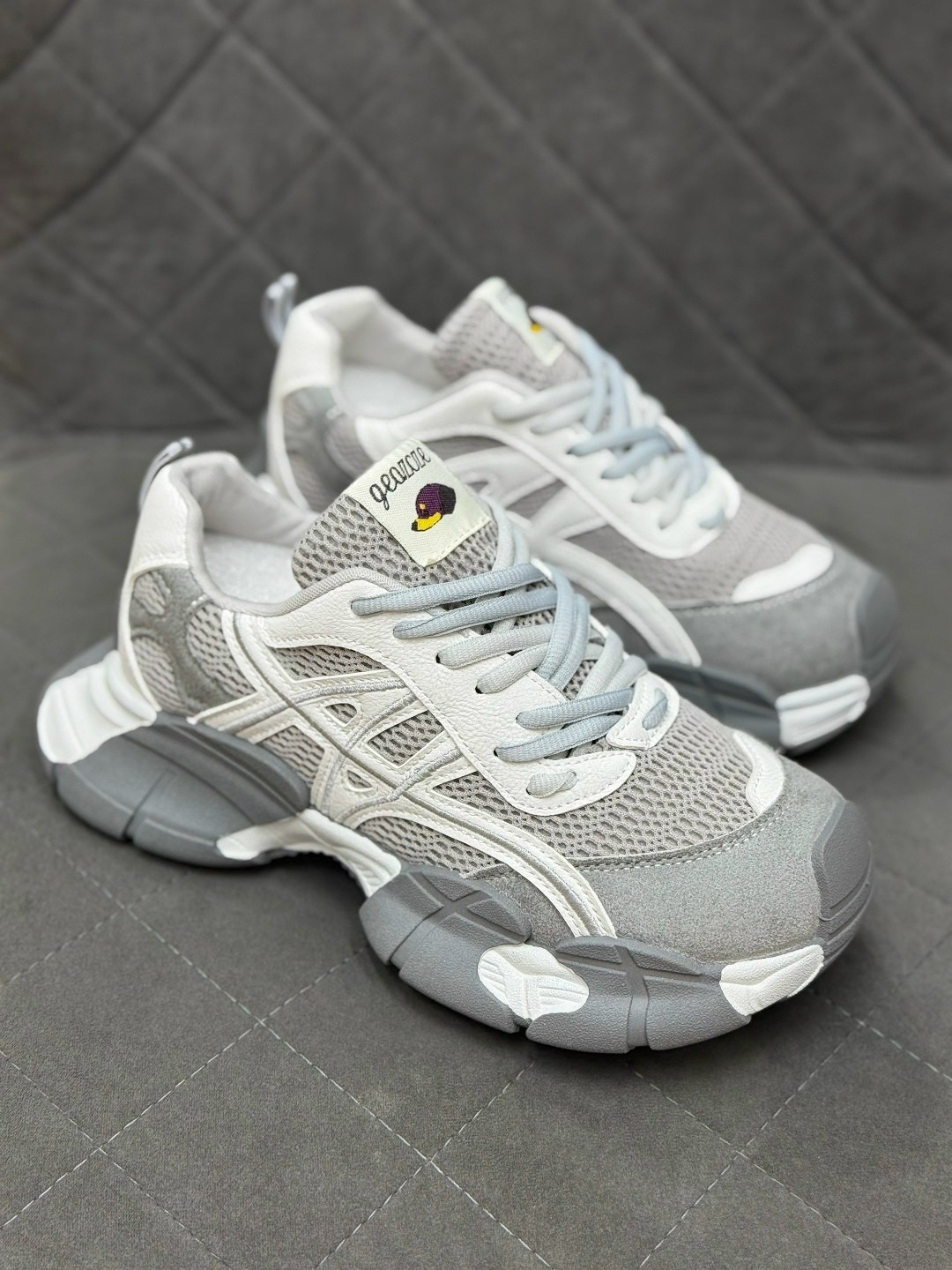 кроссовки женскиe,женские массивные кроссовки,кроссовки женские balenciaga,кроссовки balenciaga,модные кроссовки