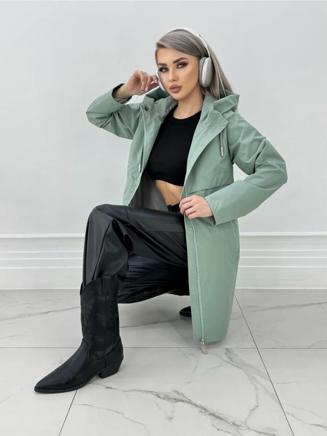 ветровка женская удлиненная с капюшоном,ветровка с капюшоном удлиненная,демисезонная одежда,ветровка женская,куртка демисезонная