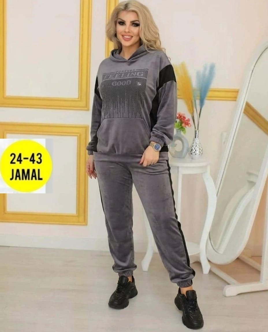 женский спортивный костюм больших размеров,женские костюмы спортивные,костюм спортивные больших размеров,велюровый спортивный костюм больших размеров,велюровый спортивный костюм