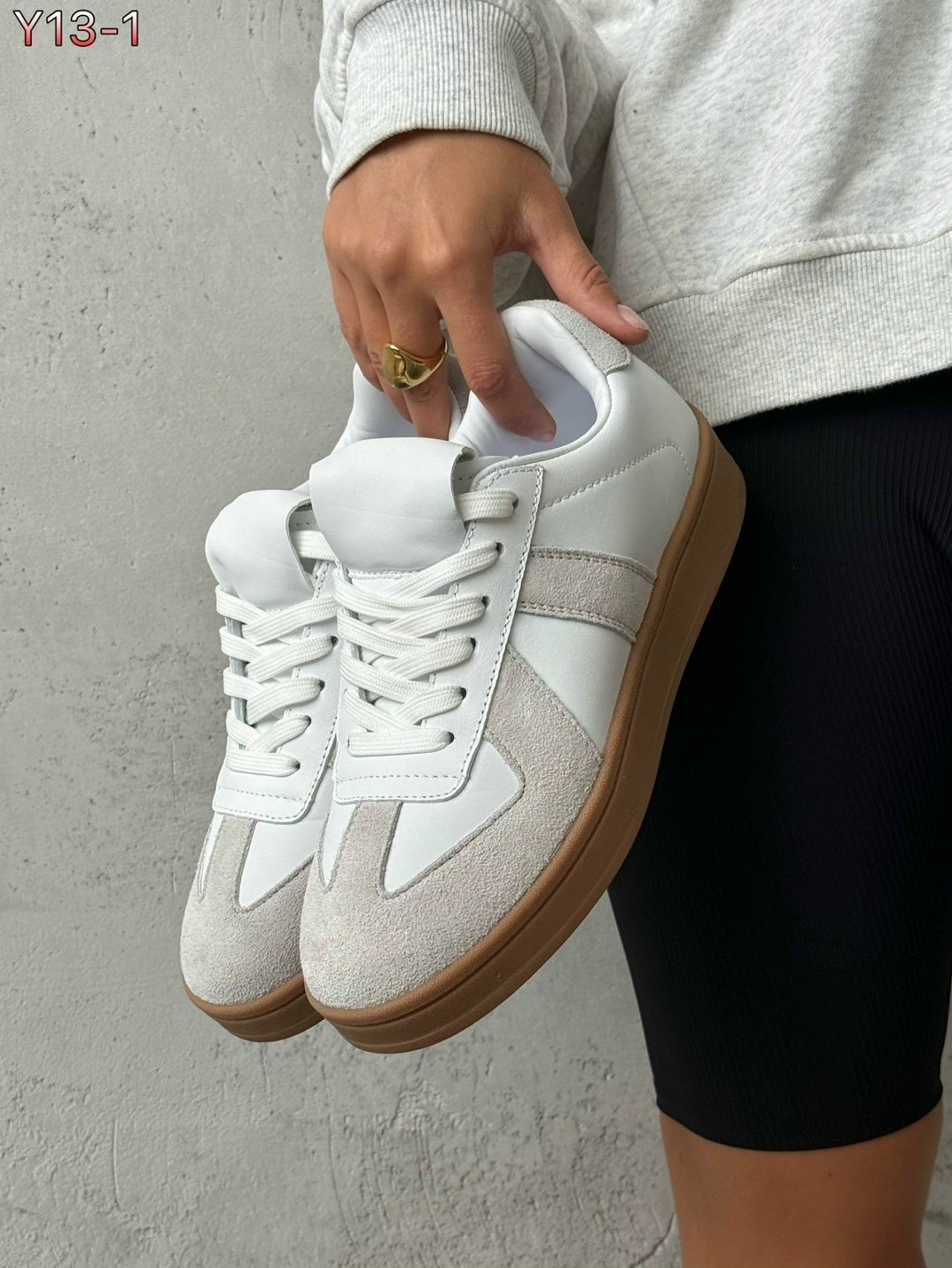 ,замшевые кроссовки,замшевые кеды,спортивная ,коричневые кроссовки