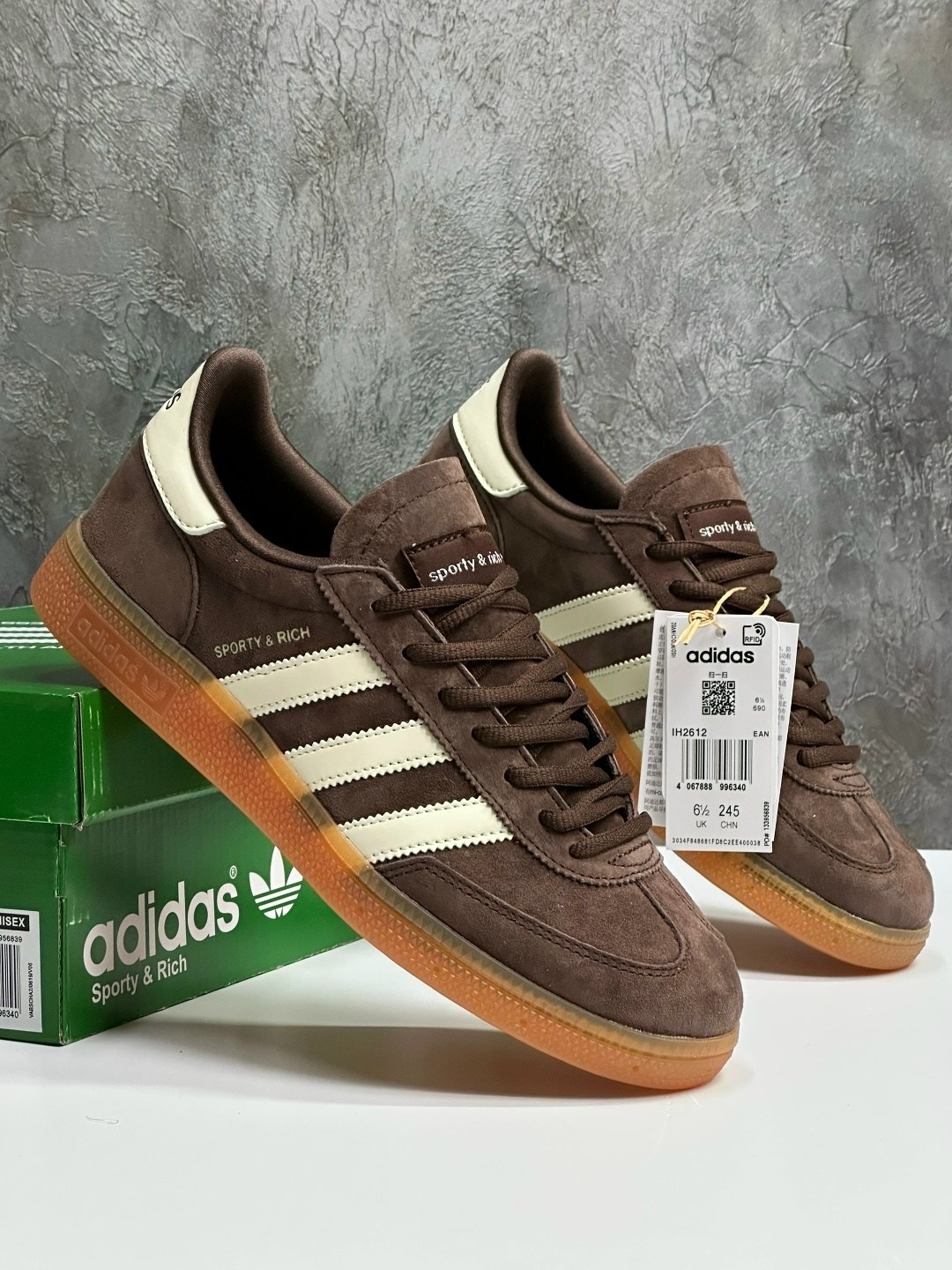 кроссовки adidas handball spezial sporty & rich на шнурках,кроссовки adidas handball spezial sporty & rich brown,кроссовки adidas spezial,кроссовки adidas handball spezial sporty & rich brown кеды adi