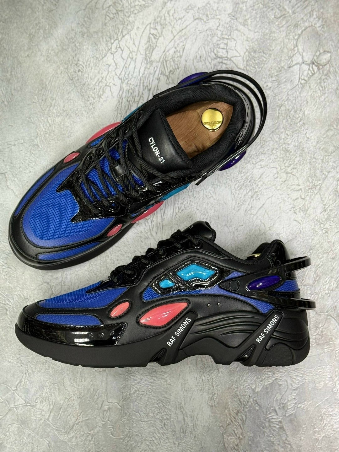 черные кроссовки cylon-21 raf simons,кроссовки raf simons cylon 21,raf simons кроссовки,кроссовки,raf simons черные низкие кроссовки