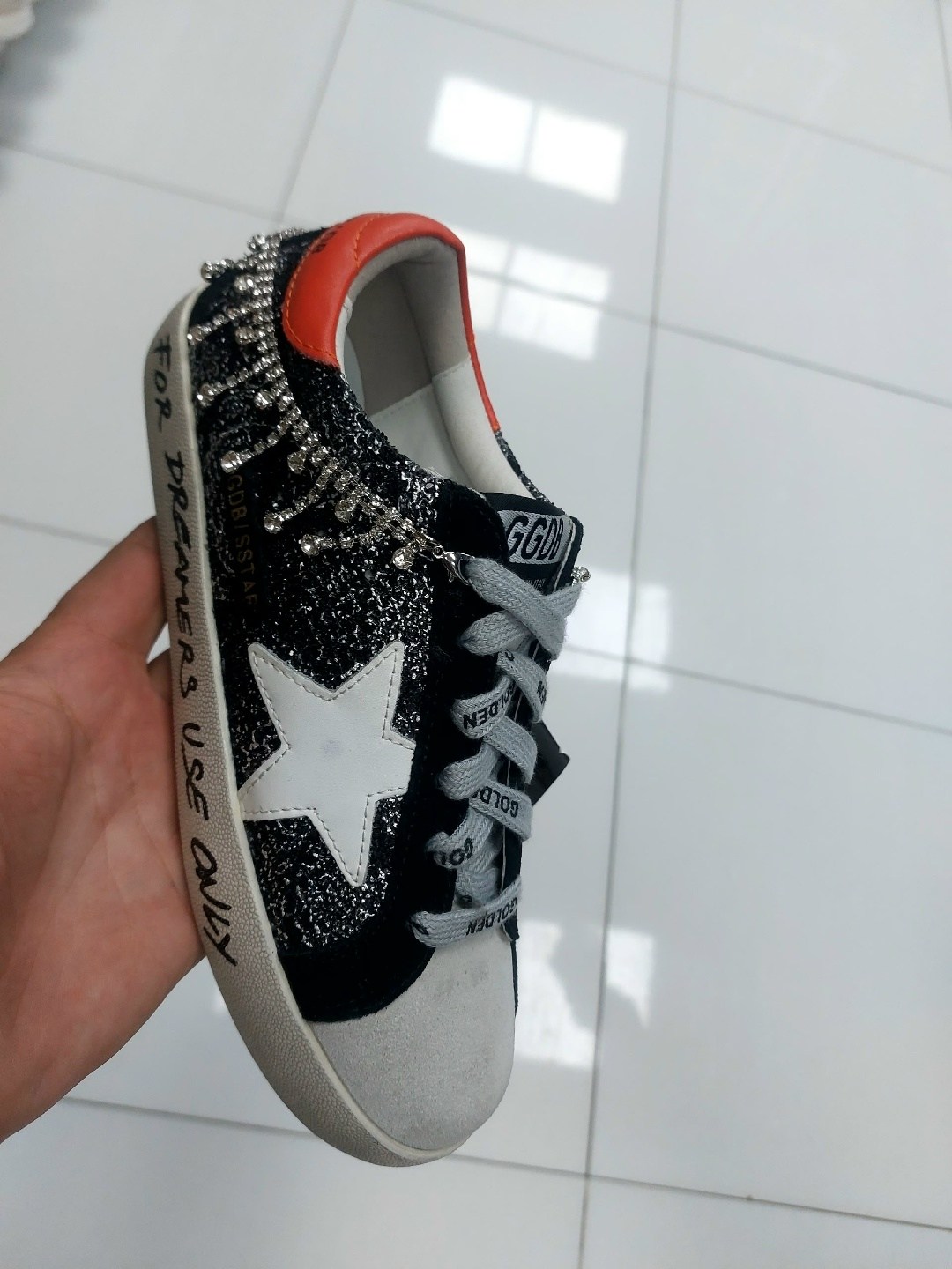 ,кеды golden goose,женские кроссовки, женская,блестящие кроссовки