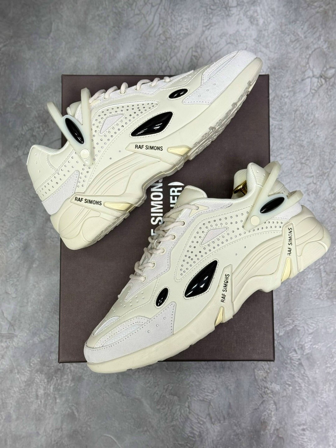 кроссовки raf simons cylon-21 белый,кроссовки raf simons cylon 21,кроссовки raf simons cylon,кроссовки raf simons cylon-21 кремовые,кроссовки raf simons