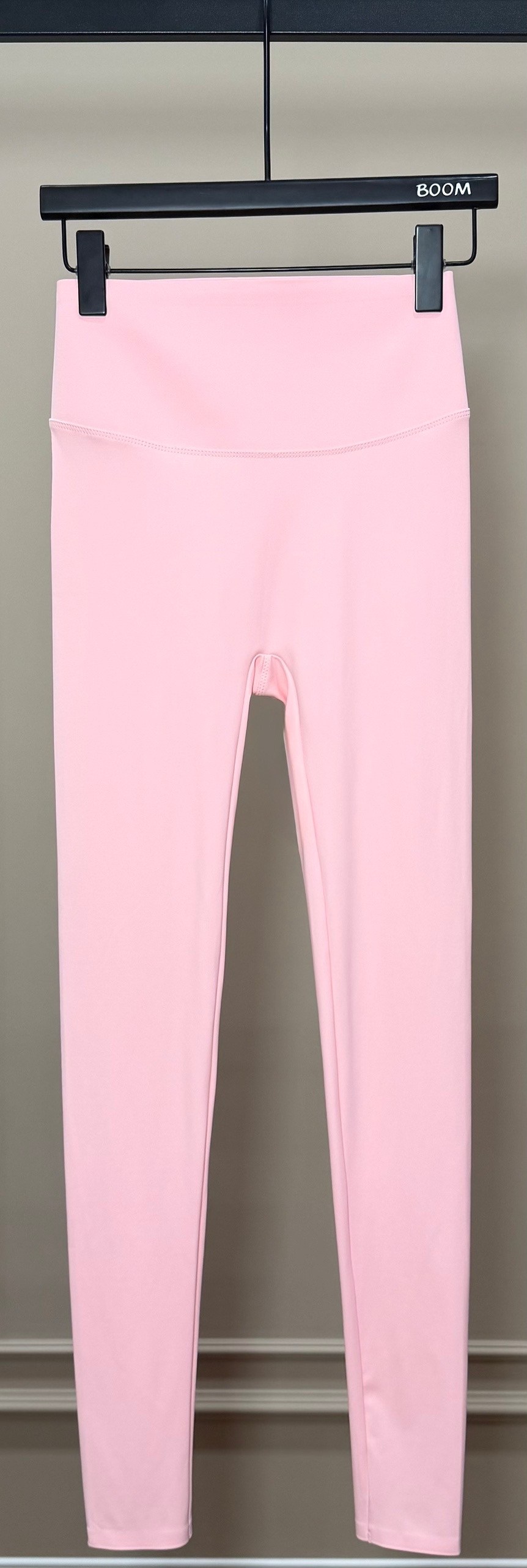 женские спортивные леггинсы,женские спортивные леггинсы с высокой талией,женские леггинсы,женские леггинсы для фитнеса,леггинсы спортивные