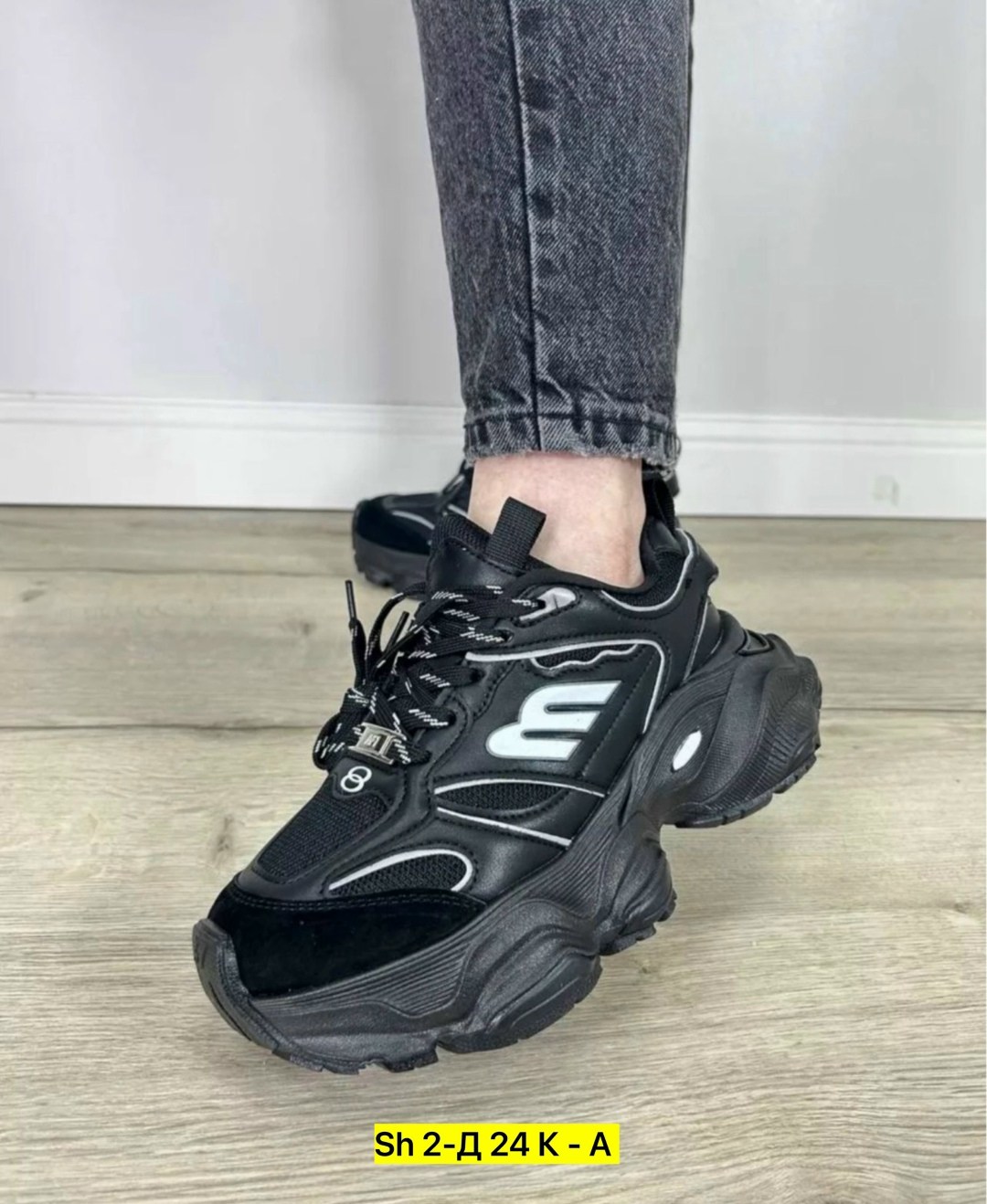 кроссовки balenciaga track,кроссовки balenciaga,кроссовки женские balenciaga,кроссовки balenciaga track черный,массивные кроссовки