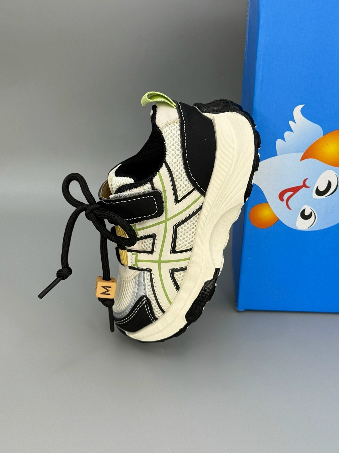 детские кроссовки,,кроссовка детская,детская ,кроссовки мальчику