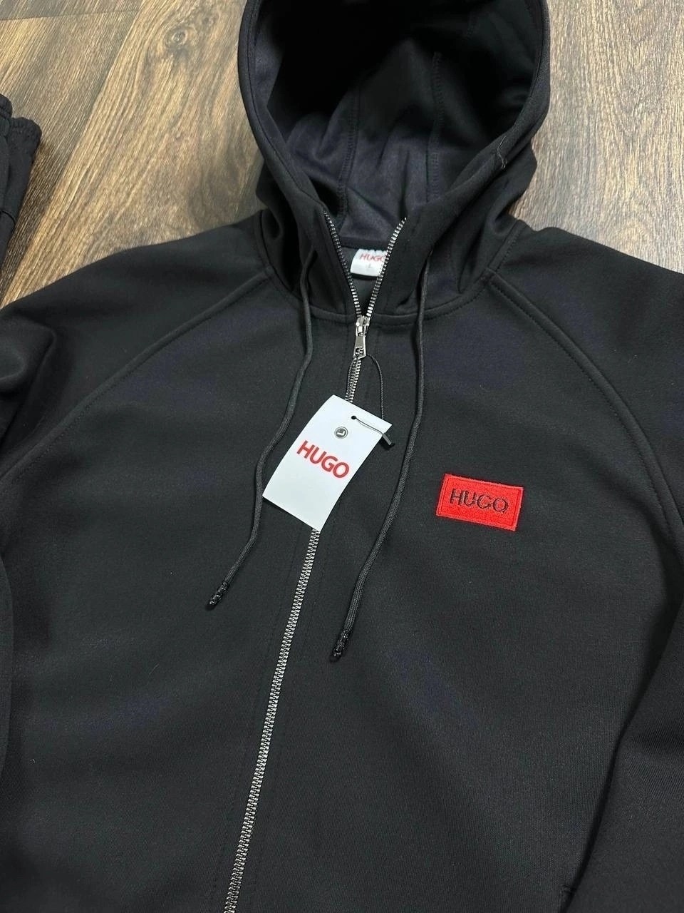 спортивный костюм hugo,спортивный костюм hugo boss,спортивный костюм hugo boss на флисе,спортивный костюм hugo на флисе,костюм hugo зима материал двухсторонний флис