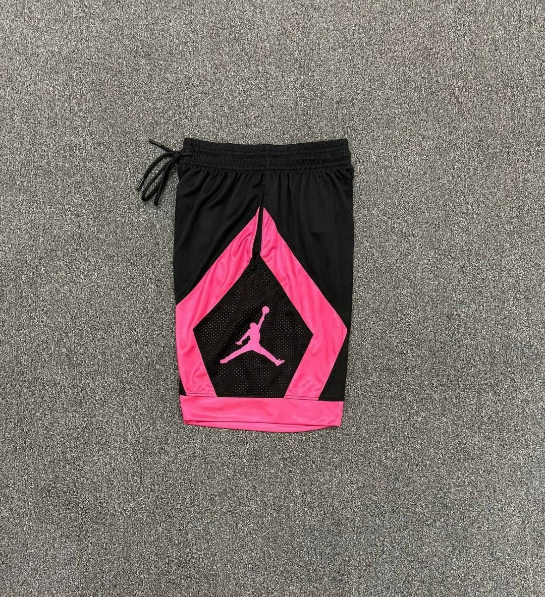 шорты баскетбольные,баскетбольные шорты jordan diamond,шорты спортивные jordan мужские,jordan jumpman diamond short,шорты jordan