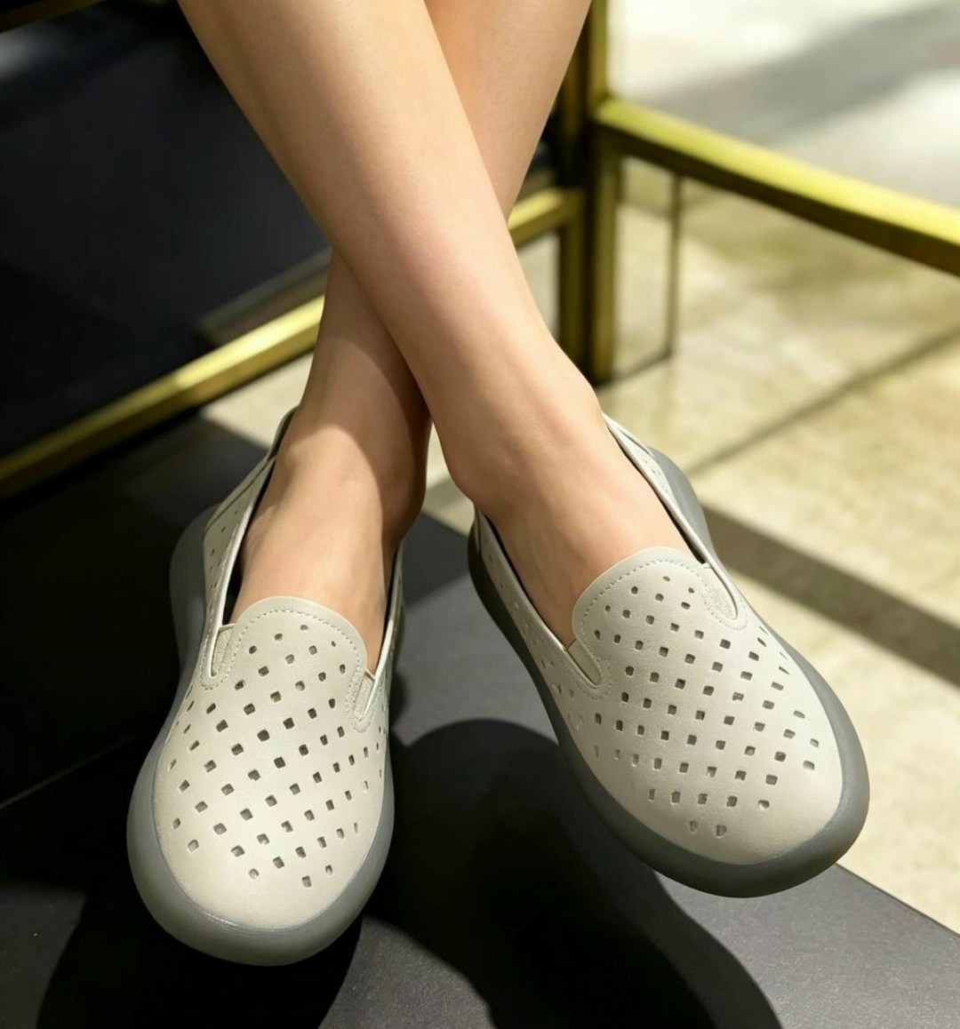 ,повседневная ,женская ,обуви,кроссовки с дырками