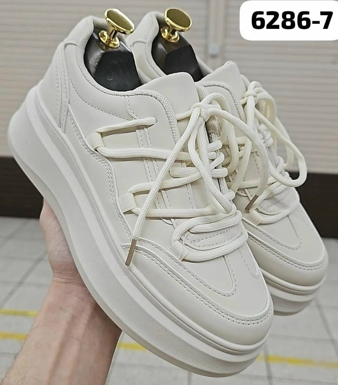 кроссовки женскиe,женские массивные кроссовки,женские кроссовки на платформе,кроссовки на платформе,белые кроссовки