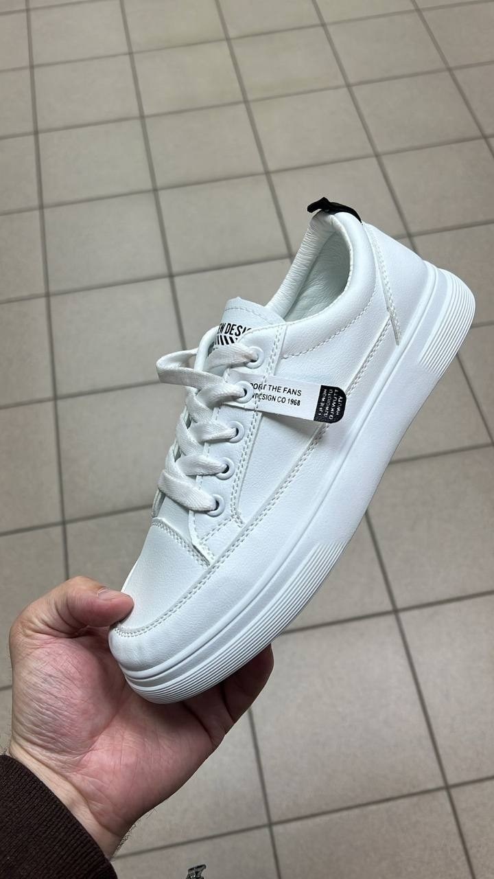 ,женские кроссовки,кроссовки кеды,спортивная ,кеды женские