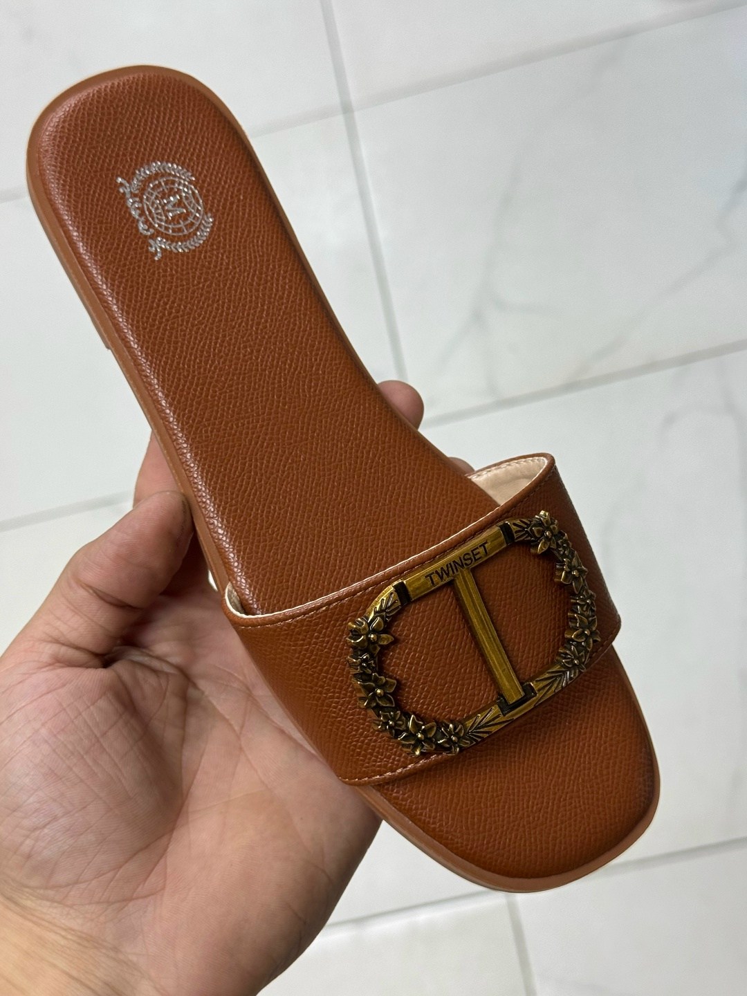 ,женские шлепанцы,шлепанцы женские кристиан диор,шлепки диор,шлепки женские