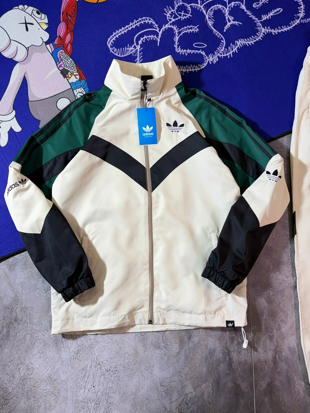 спортивный костюм adidas винтажный 90-ых,спортивный костюм adidas 90х,мужской спортивный костюм adidas в стиле 90-х,спортивный костюм adidas,винтажный костюм adidas