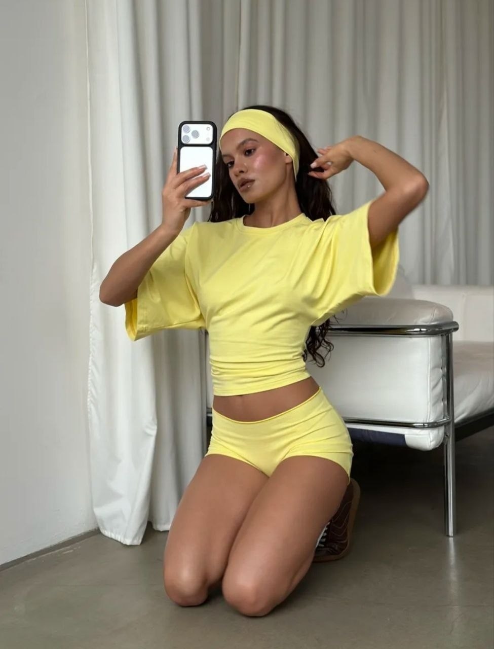 футболки женская,футболка женская бордовая,базовая укороченная футболка женская,рукава летучая мышь,футболка с рукавами