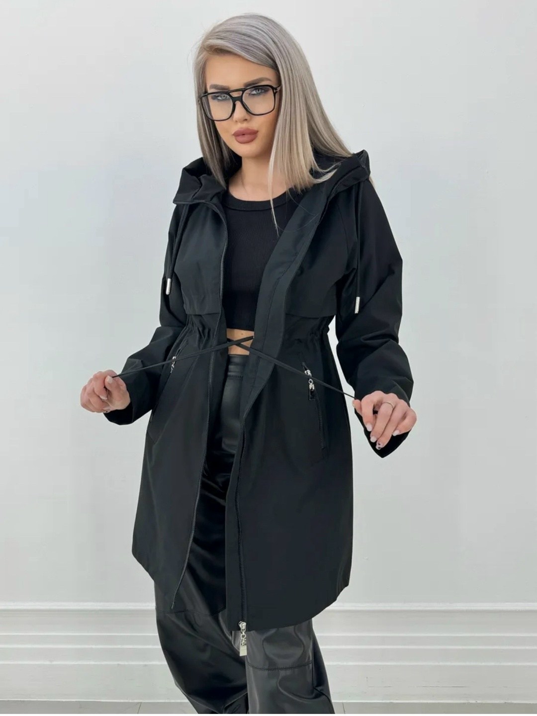 ветровка женская удлиненная с капюшоном,ветровка с капюшоном удлиненная,демисезонная одежда,ветровка женская,куртка демисезонная