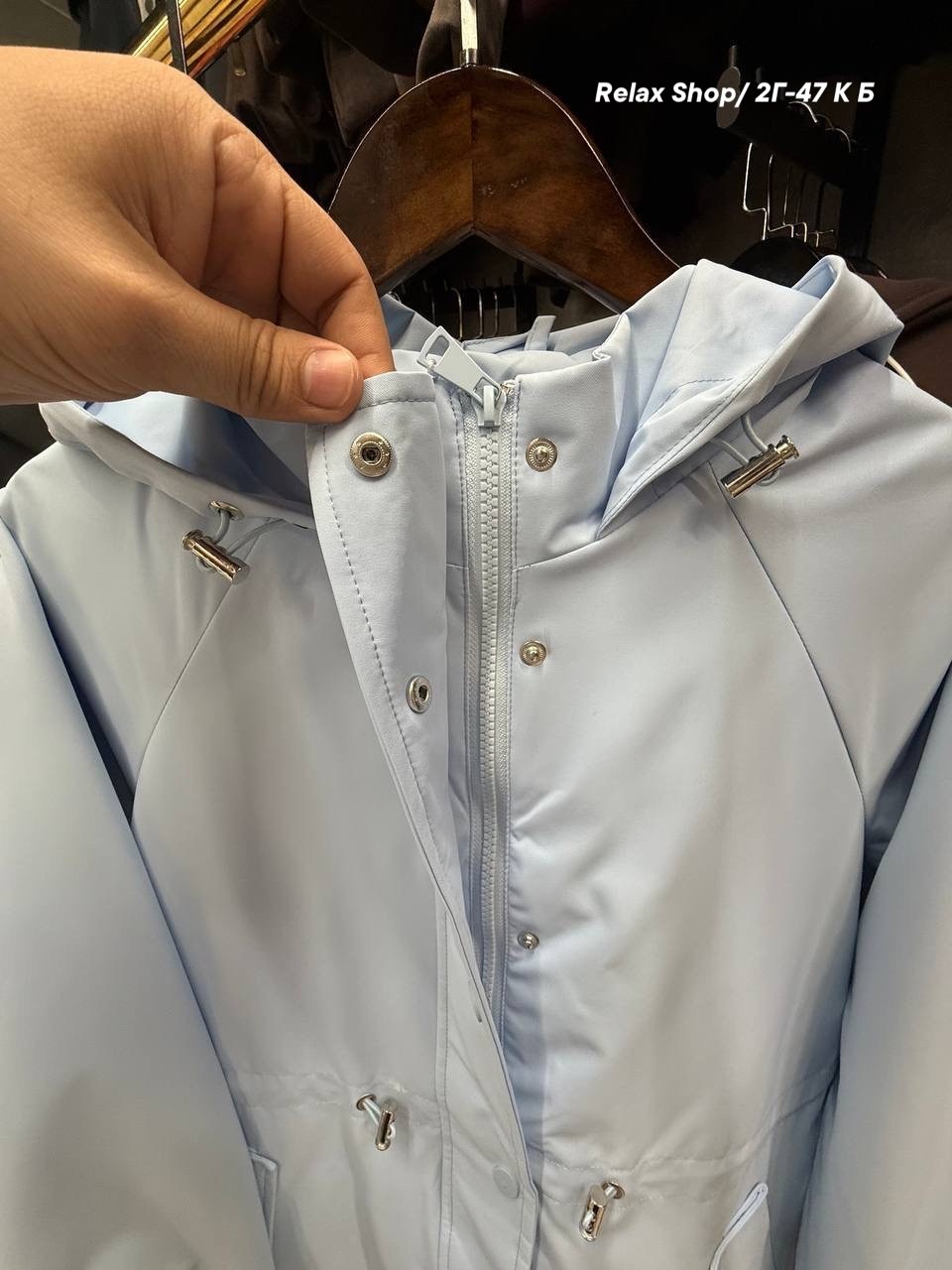 ветровка женская,бежевая куртка,ветровка с капюшоном удлиненная,ветровка стильная,ветровка с капюшоном оверсайз