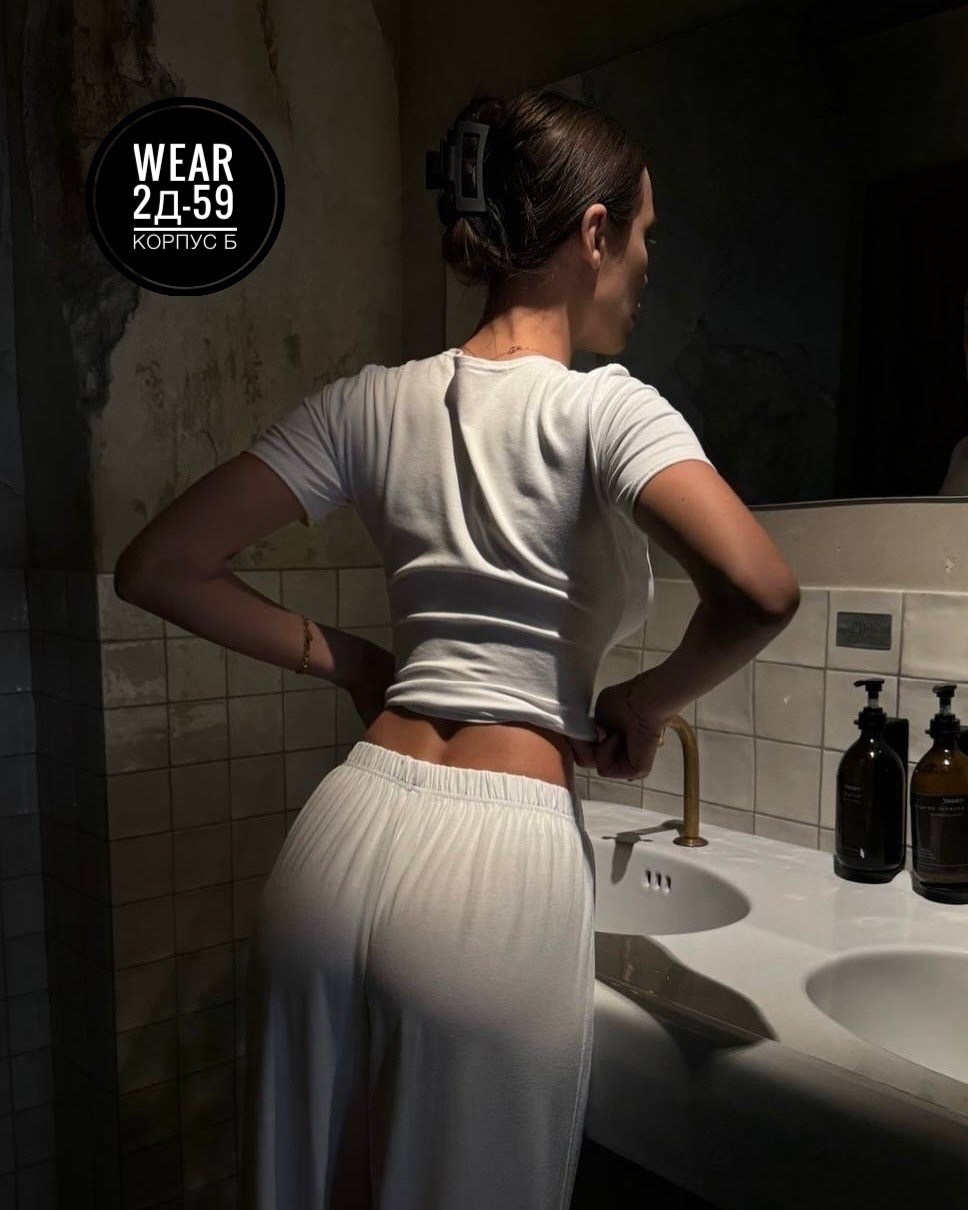 костюм с брюками,брючный костюм лапша,костюм брючный с футболкой,брюки палаццо,костюм женский