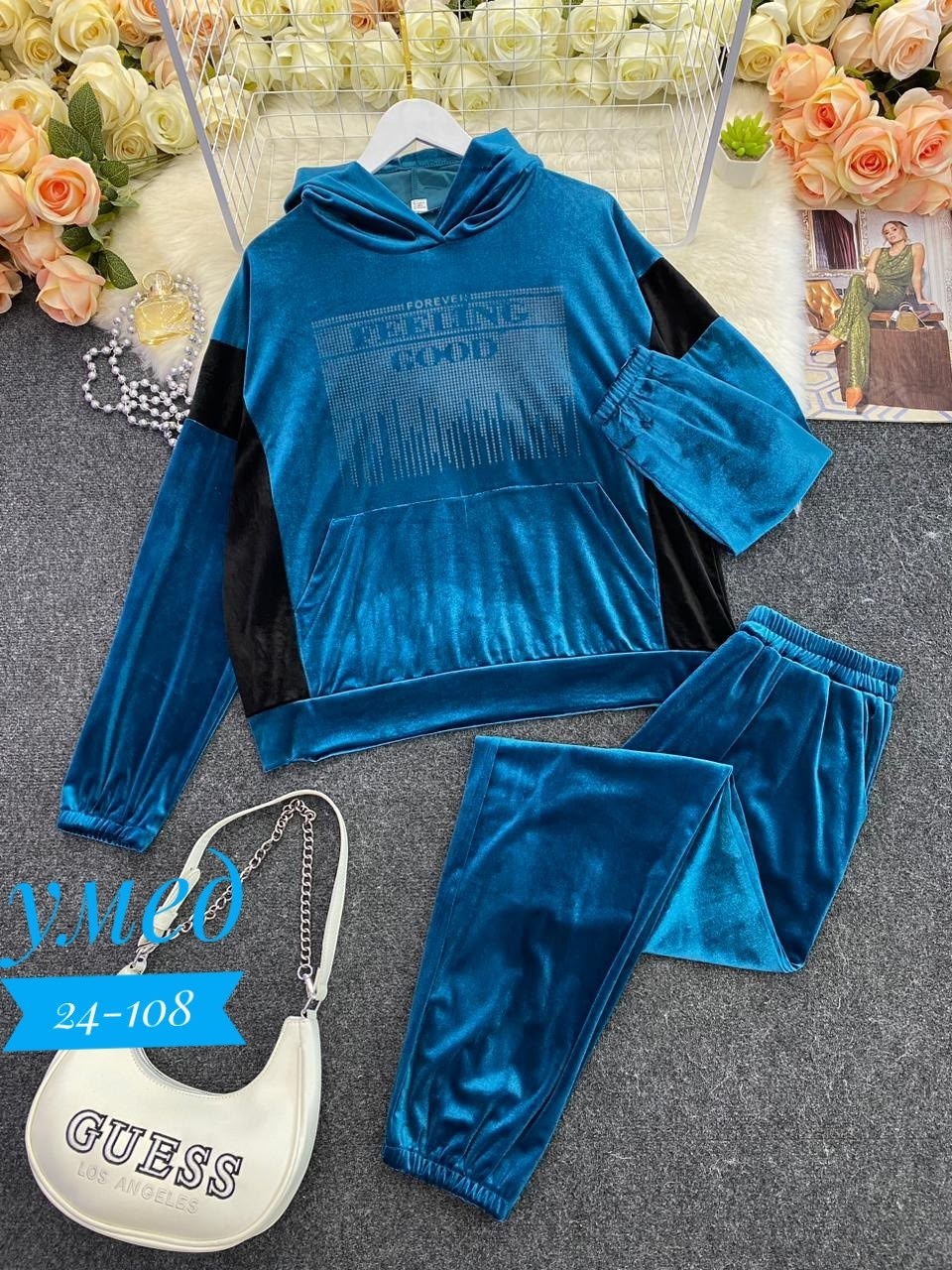 женский спортивный костюм больших размеров,велюровые костюмы женские батал,велюровый спортивный костюм больших размеров,костюм двойка женская,велюровый спортивный костюм женски
