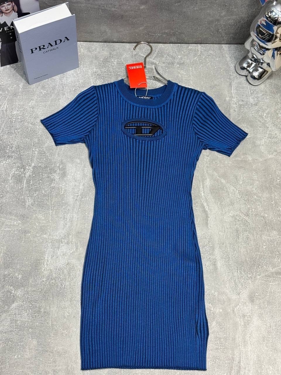 платье стильное,модное платье,женские мини платья,платья мини,платье женской