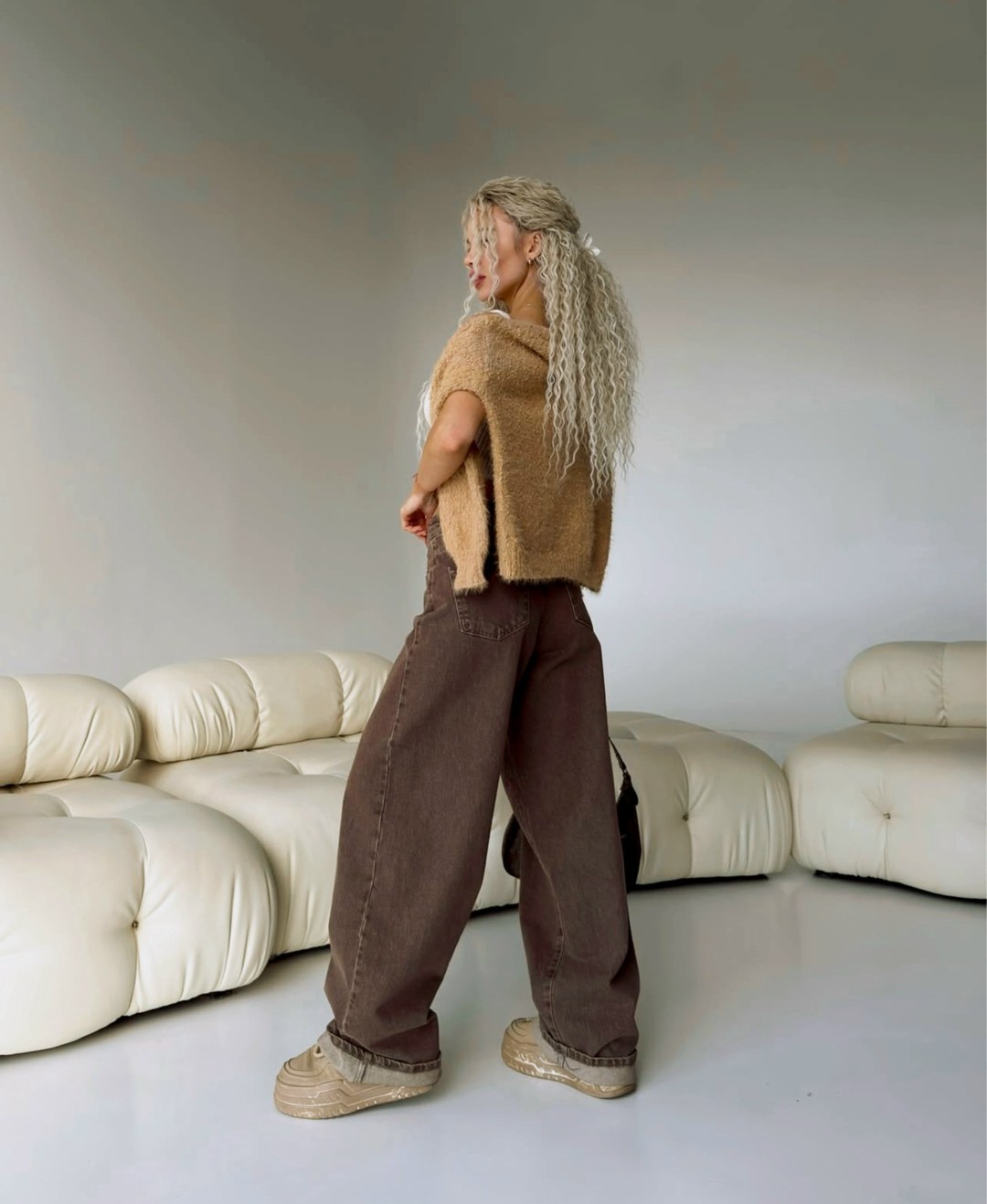 джинсы женский vallik коричневый широкие,коричневые джинсы,джинсы женские коричневые,джинсы брюки,джинсы стрейч