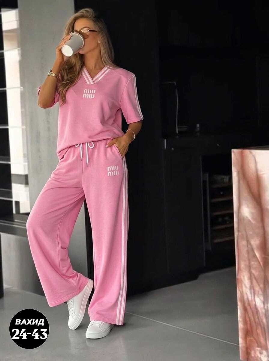 женские костюмы спортивные,костюм спортивные женские костюмы,спортивные костюмы,женские костюмы,повседневный спортивный костюм