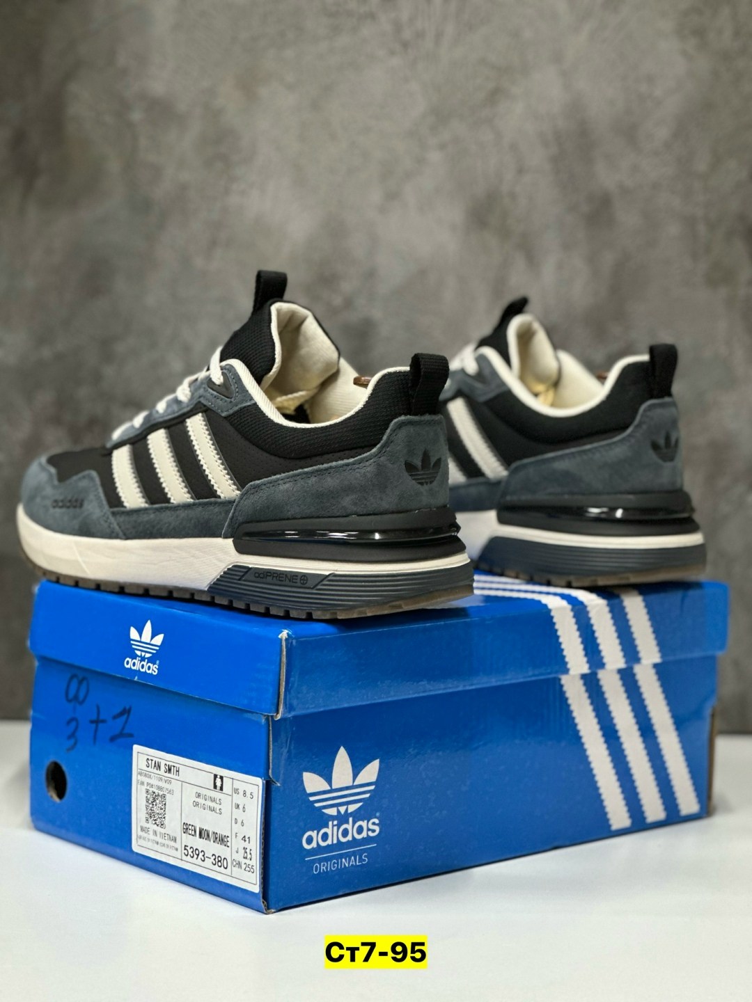 кроссовки мужские adidas,adidas кроссовки,зимние кроссовки adidas,зимние кроссовки adidas retropy f2 hi,кроссовки