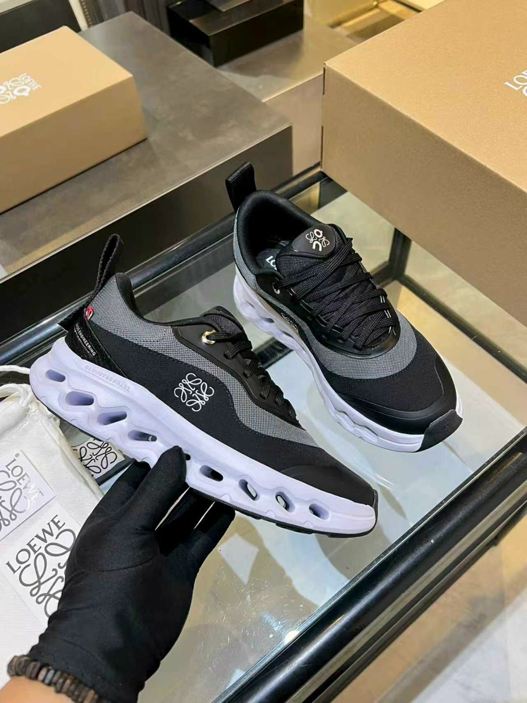 кроссовки брендовые,женские кроссовки,кроссовки,chanel кроссовки,loewe кроссовки