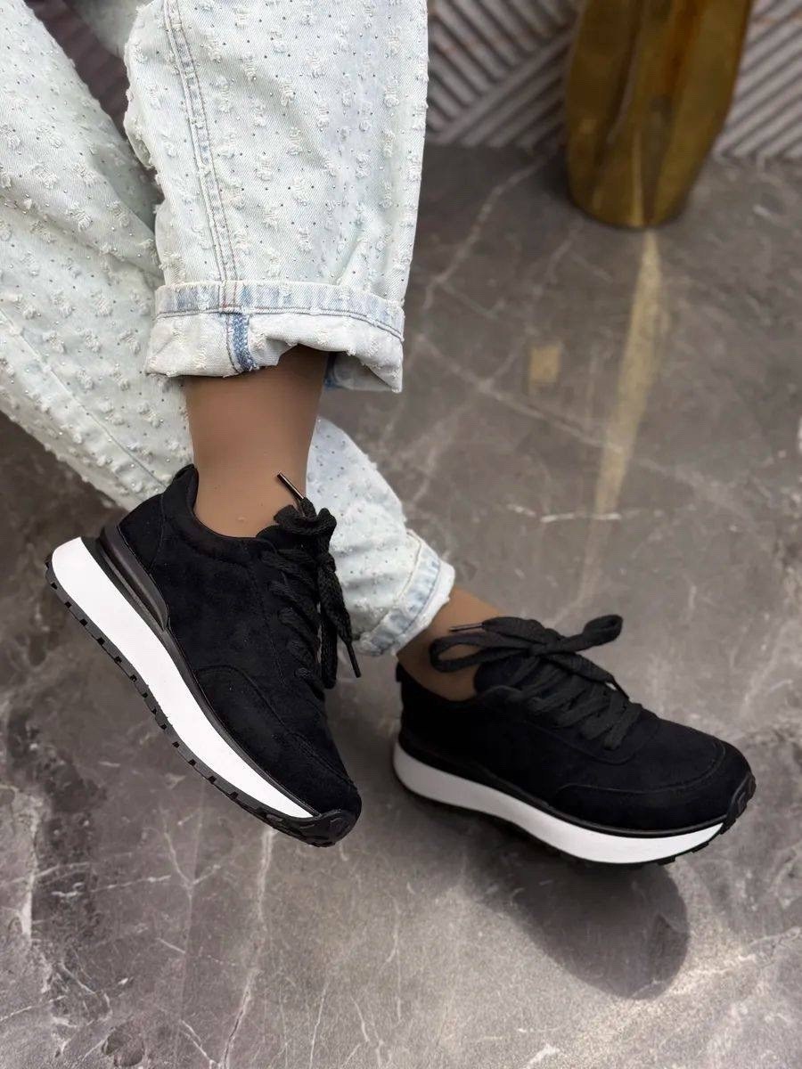 ,женские кроссовки,обуви,женская ,модные кроссовки