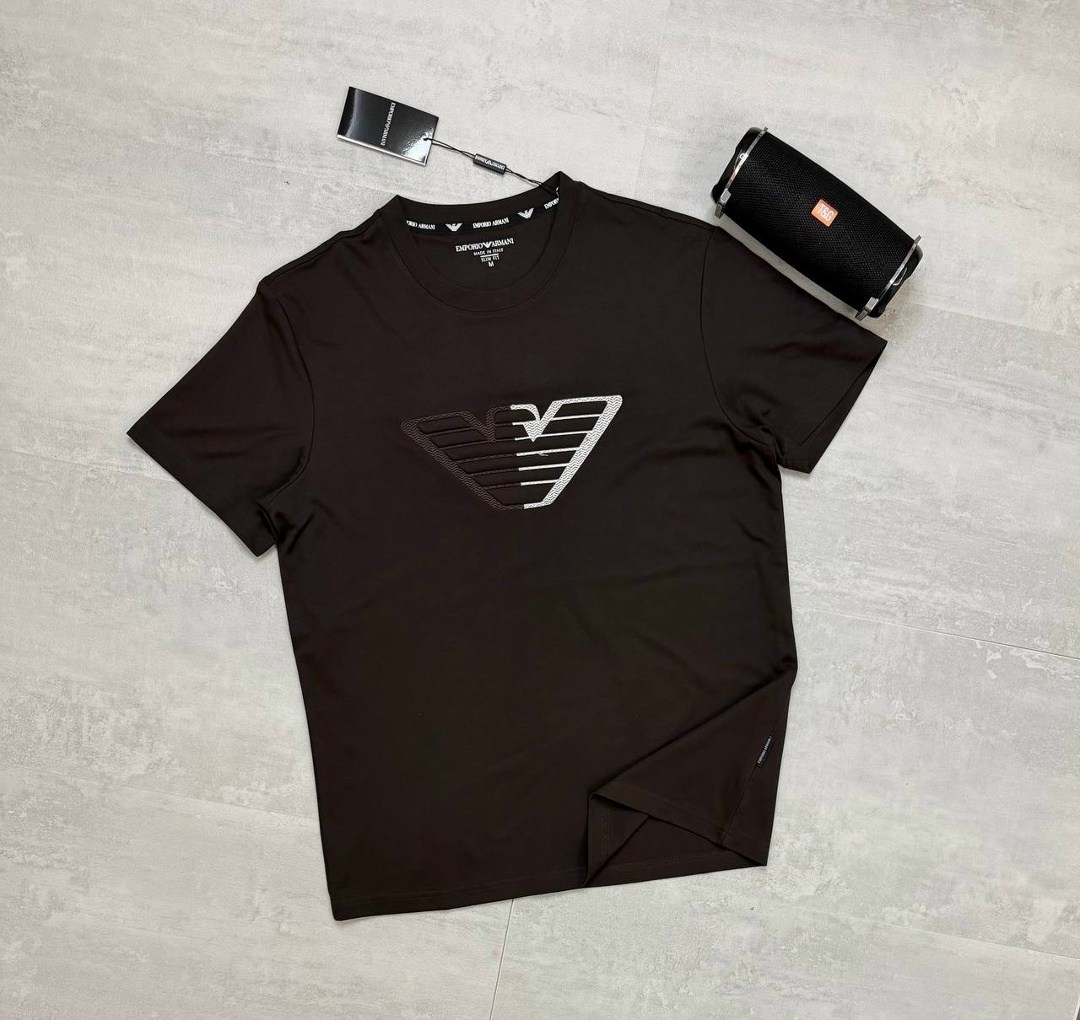 армани футболка мужская темно зеленая,мужские футболки emporio armani,мужская футболка,футболка emporio armani,футболки для мужчин