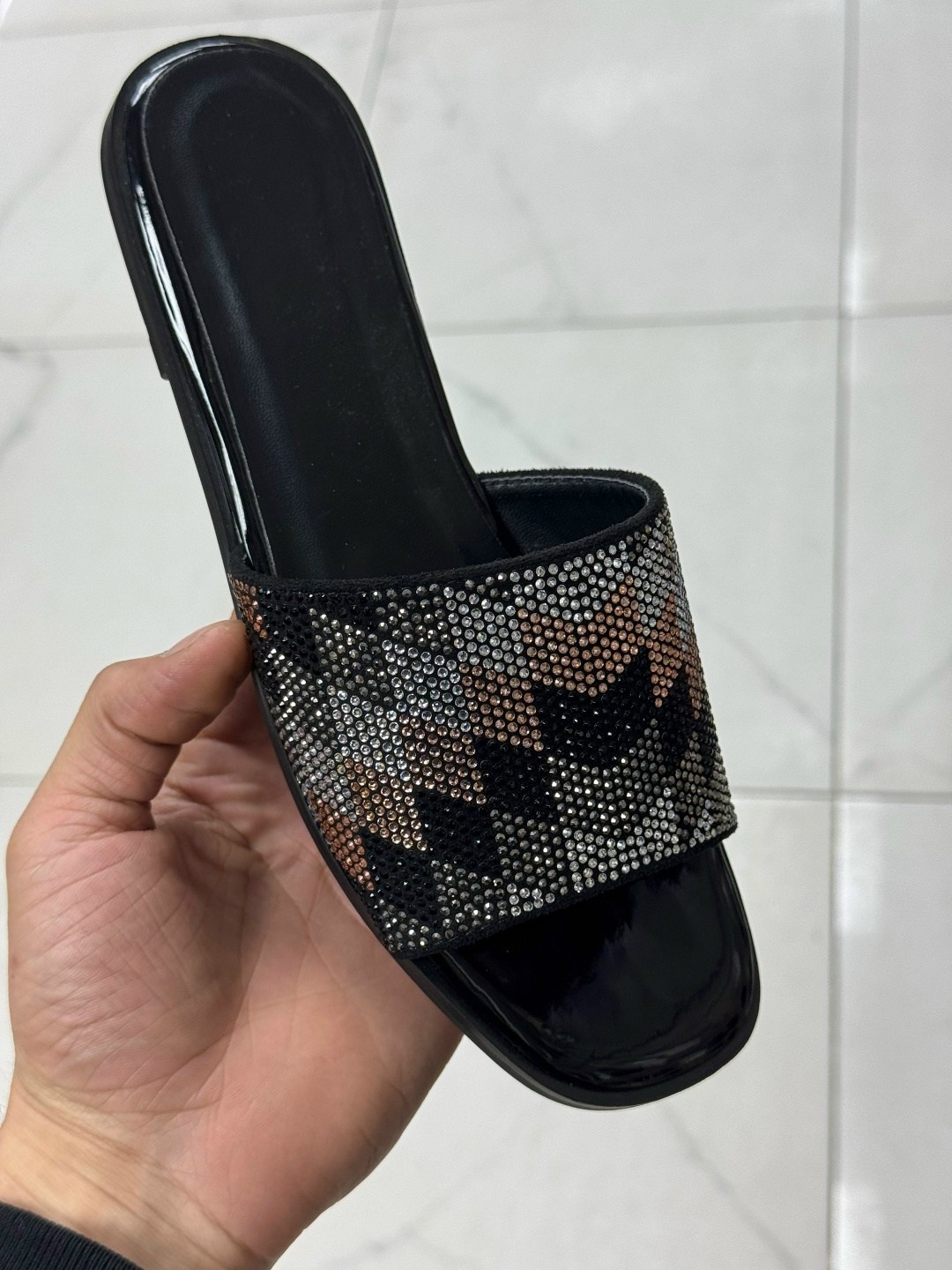 ,женские шлепанцы,шлепки диор женские,шлепанцы со стразами,шлепки женские