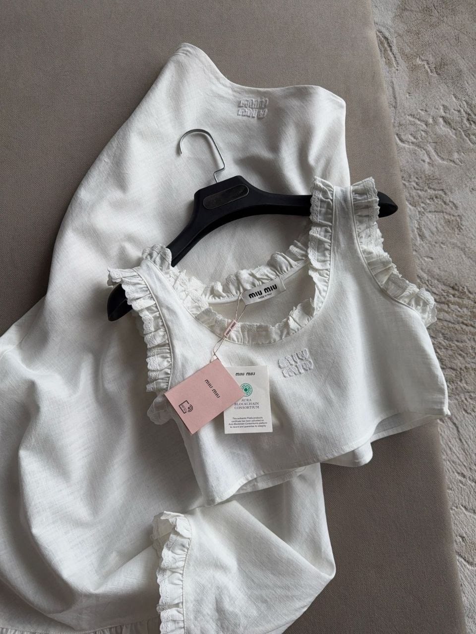 юбка стильная,юбка,высокая мода,юбка модный стиль