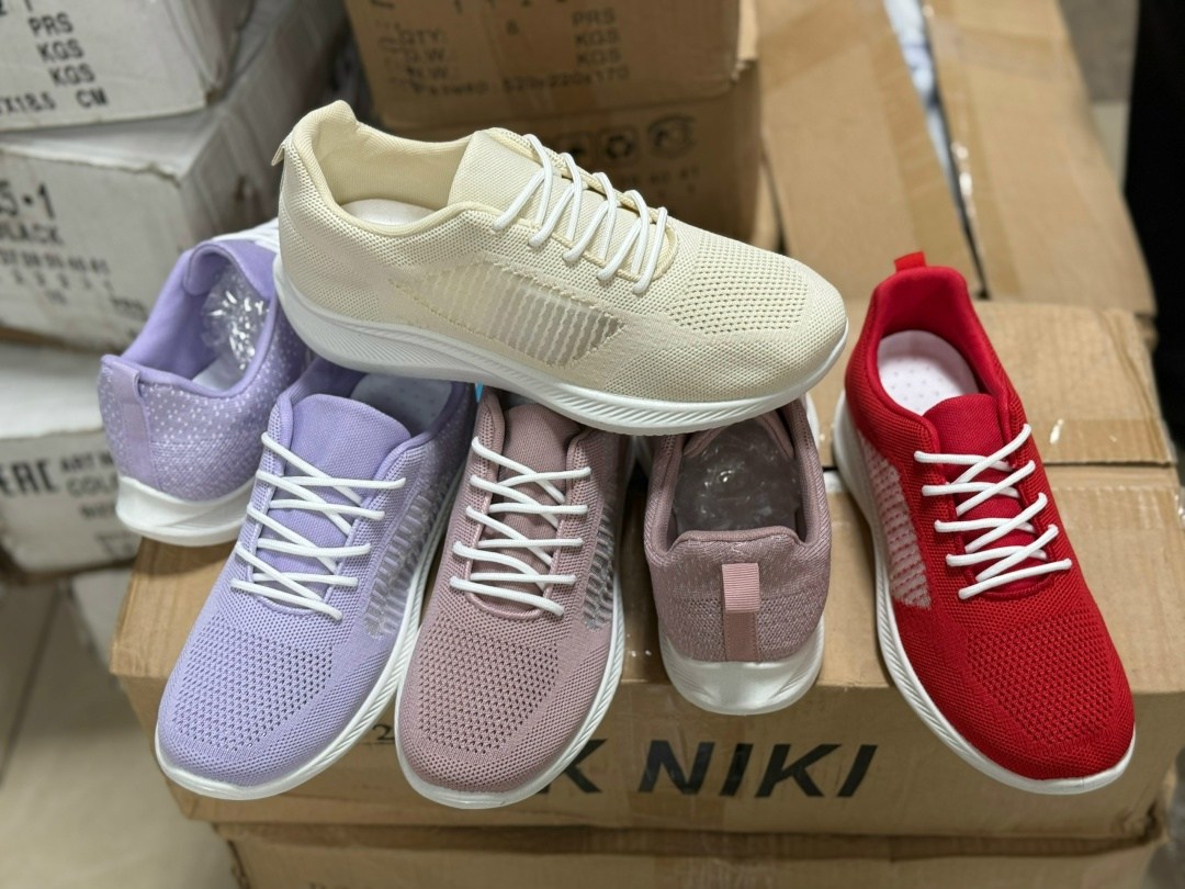 кроссовки,спортивная ,кроссовки сетчатые мужские красные,красные кроссовки тканевые,кроссовки женскиe