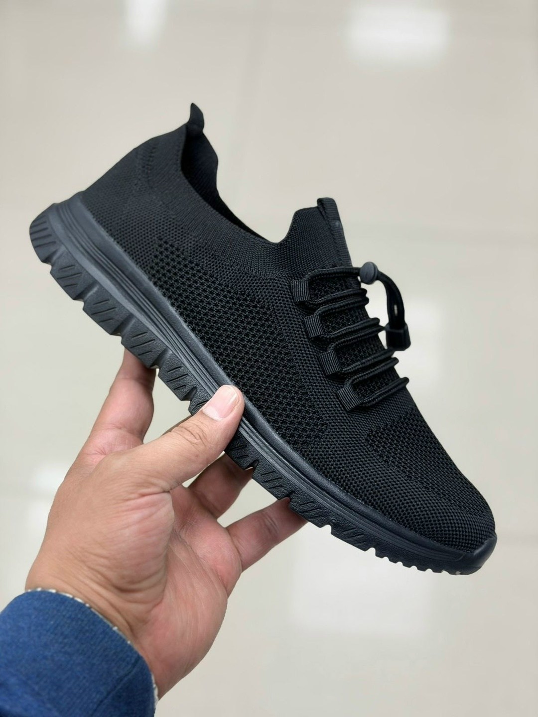 ,кроссовки повседневные,кроссовки женскиe,мужские кроссовки,мужские повседневные кроссовки