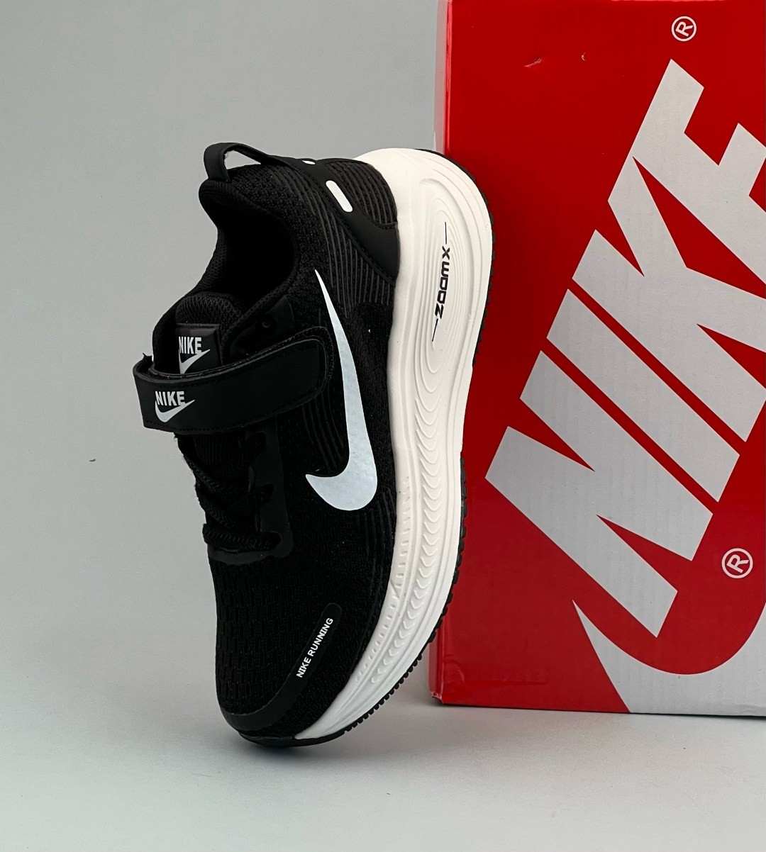 кроссовки,спортивная ,кроссовки мужские nike,кроссовки nike,детские кроссовки