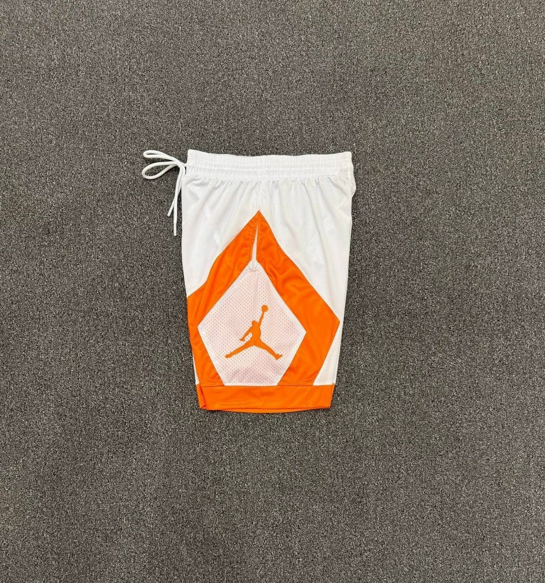 шорты баскетбольные,баскетбольные шорты jordan diamond,шорты спортивные jordan мужские,jordan jumpman diamond short,шорты jordan