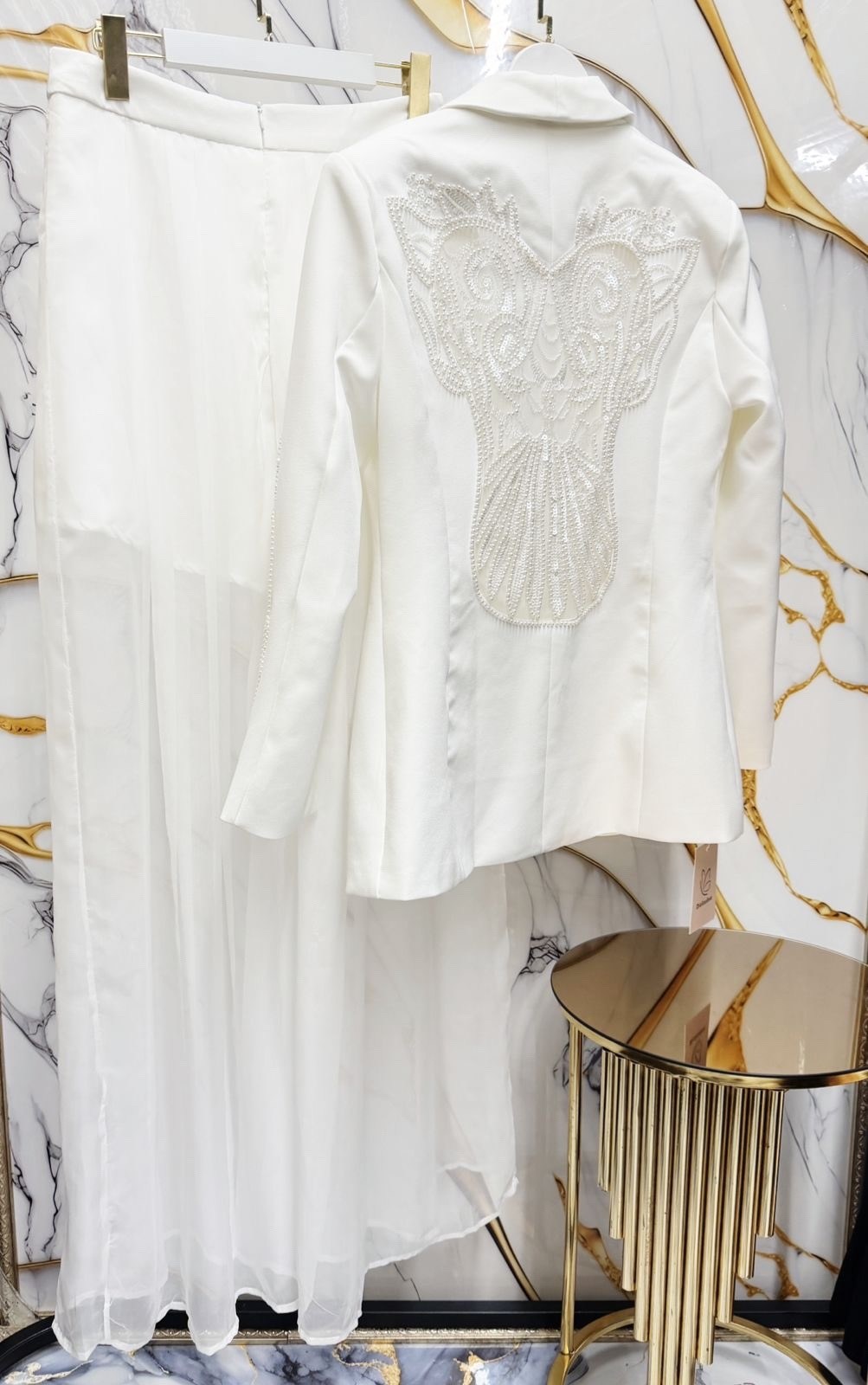 белый брючный костюм,брючный костюм,костюм брючный 1993 белый dilanavip,костюм брючный 1398 молочный anelli,женский брючный костюм