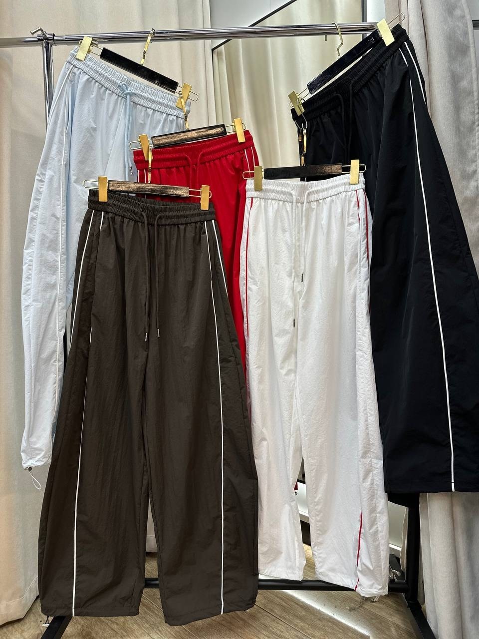 штаны женские спортивные,спортивные брюки,спортивные штаны женские широкие,женские спортивные брюки,повседневные спортивные брюки